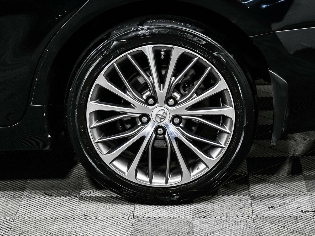 Купить Toyota Camry с пробегом. Фото: #13