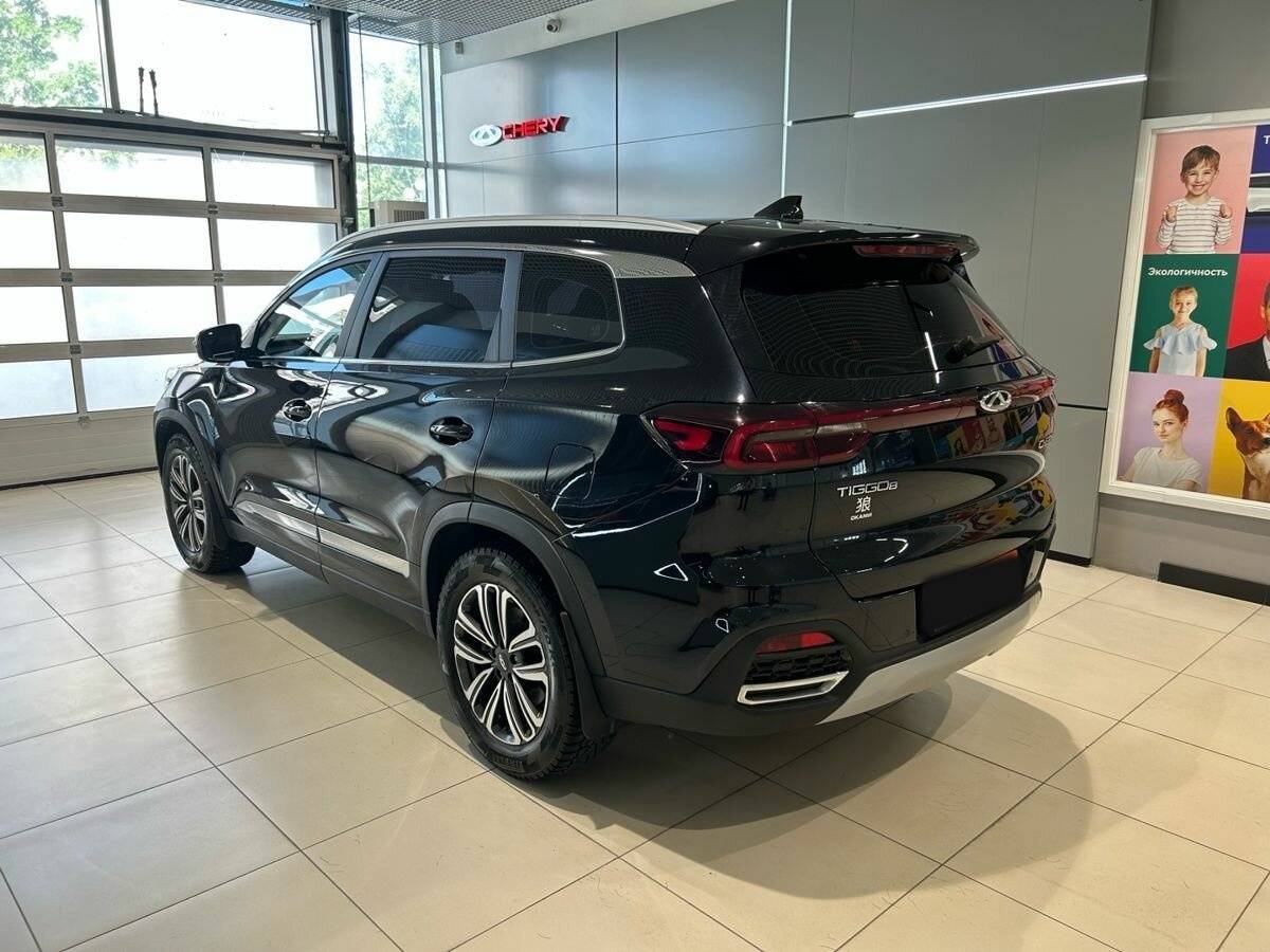 Купить Chery Tiggo 8 с пробегом. Фото: #3