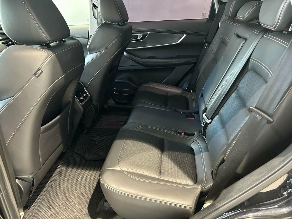 Купить Chery Tiggo 8 с пробегом. Фото: #5