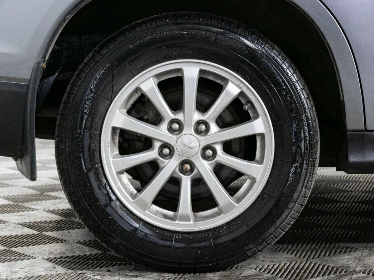 Купить Mitsubishi ASX с пробегом. Фото: #14