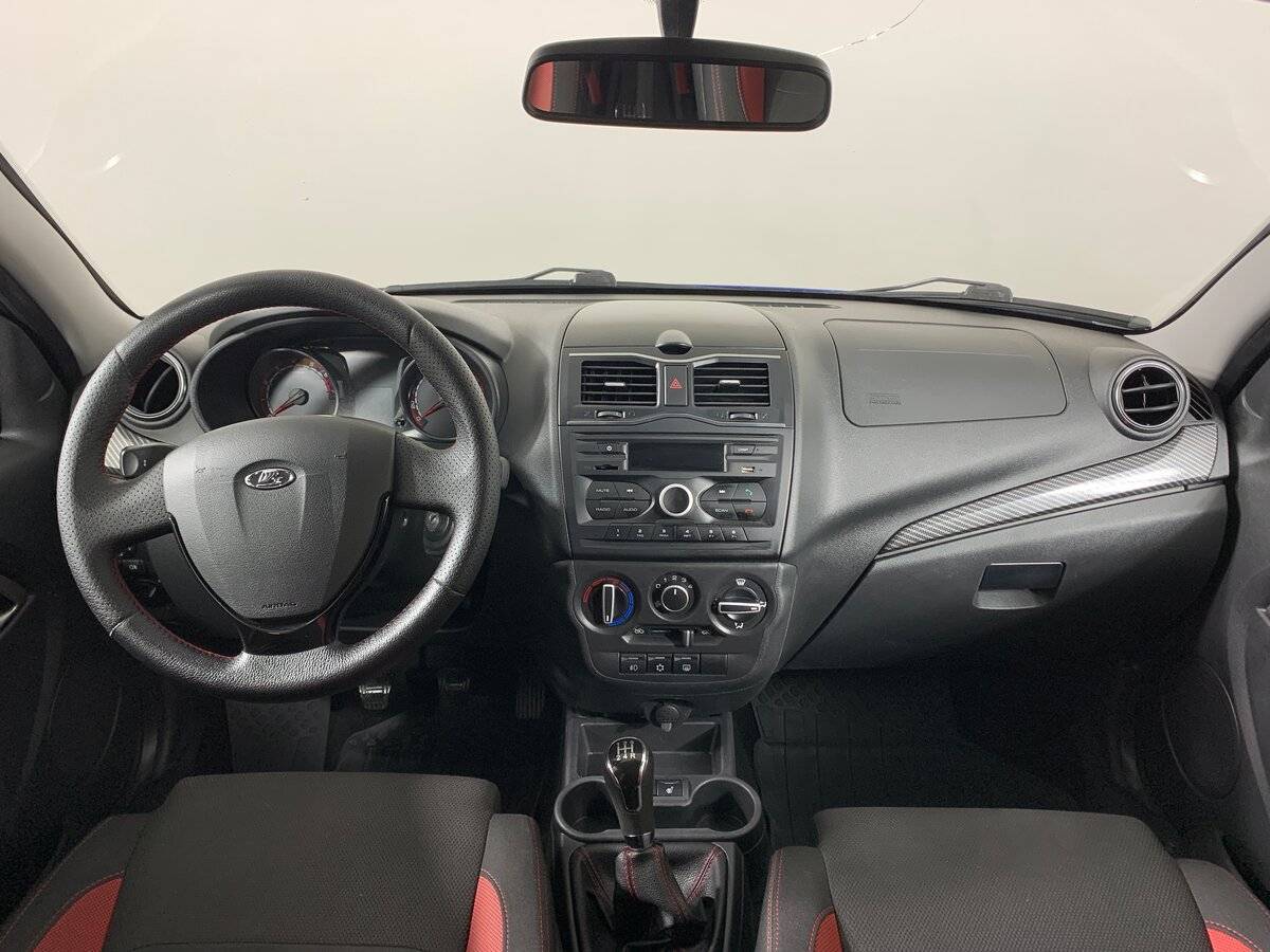 Купить Lada (ВАЗ) Granta с пробегом. Фото: #11