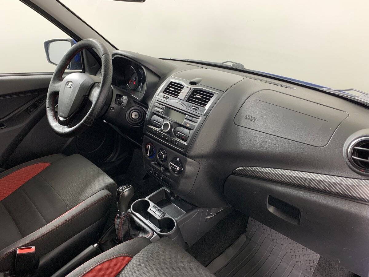 Купить Lada (ВАЗ) Granta с пробегом. Фото: #12