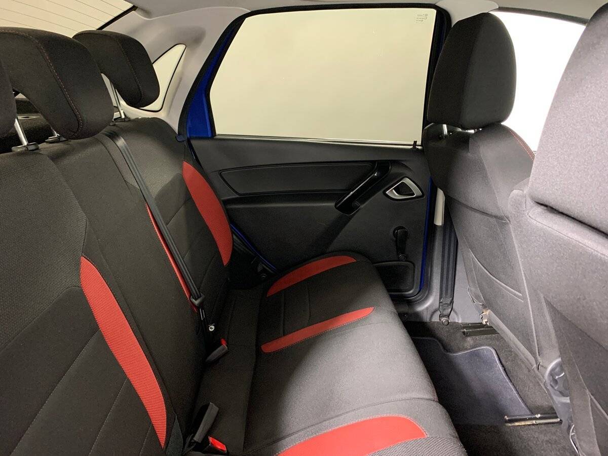 Купить Lada (ВАЗ) Granta с пробегом. Фото: #16