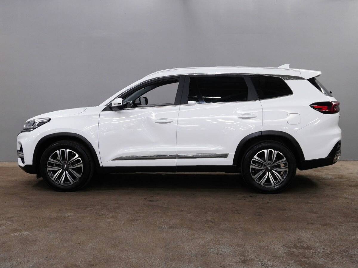 Купить Chery Tiggo 8 с пробегом. Фото: #3