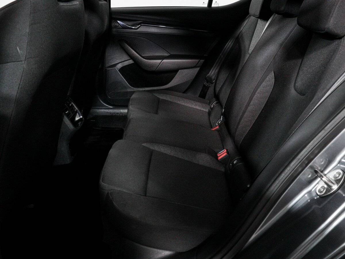 Купить Skoda Octavia с пробегом. Фото: #9