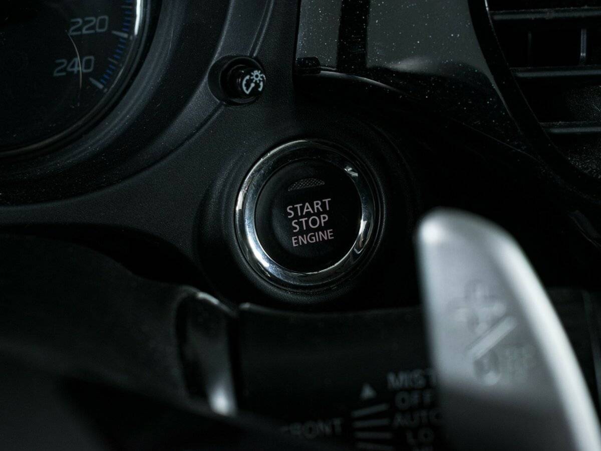 Купить Mitsubishi Outlander с пробегом. Фото: #14