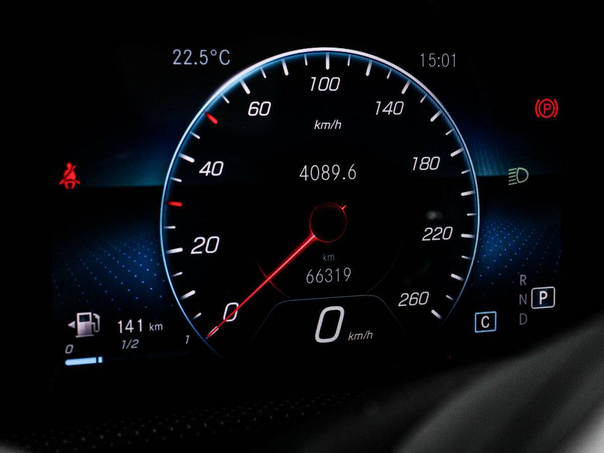 Купить Mercedes-Benz CLA с пробегом. Фото: #10