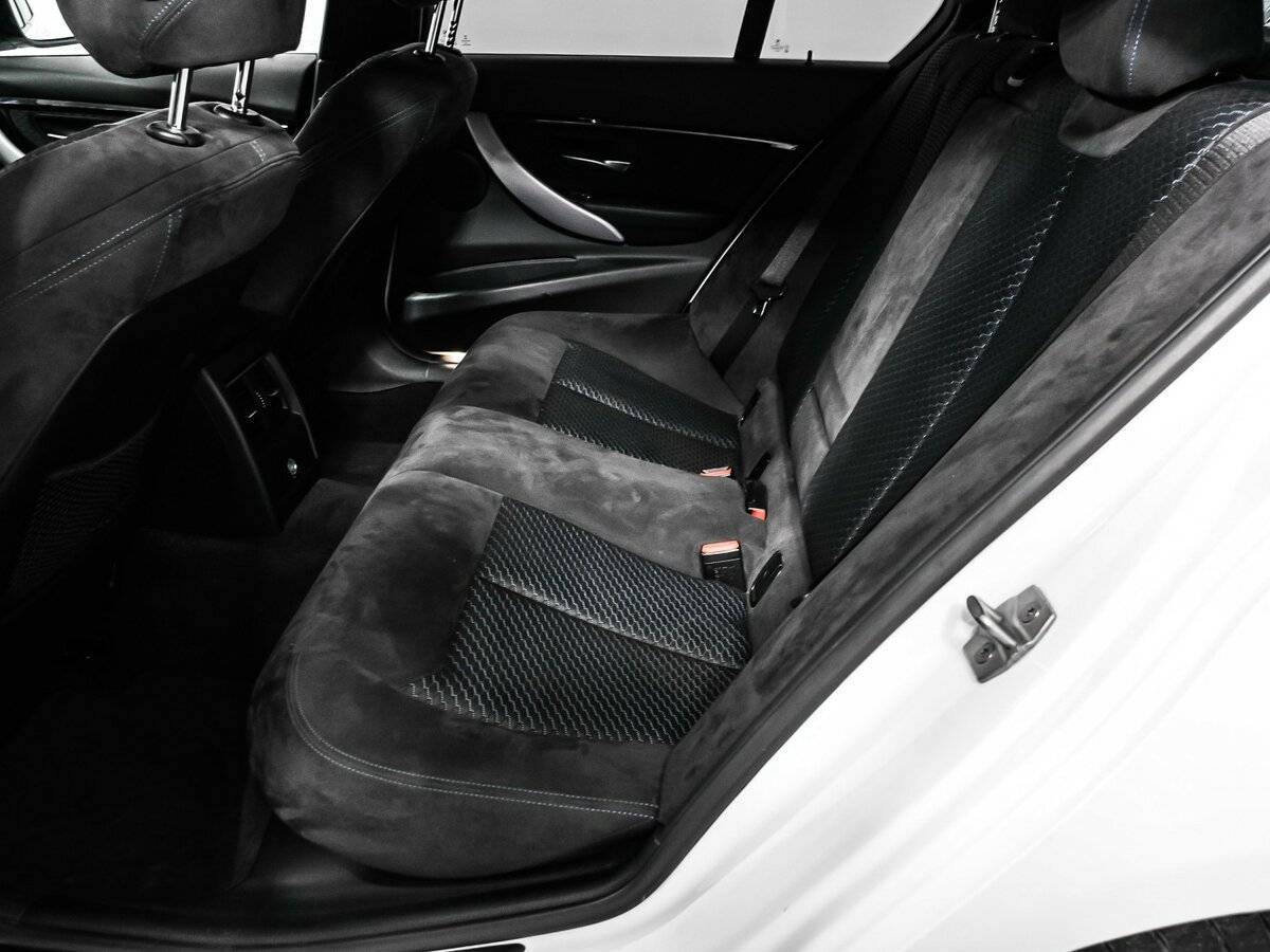 Купить BMW 3 серии с пробегом. Фото: #13