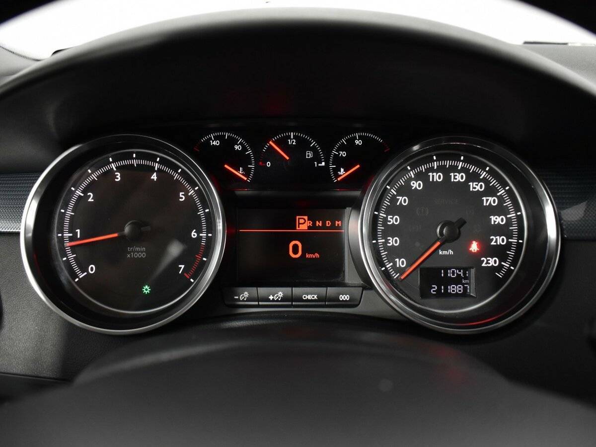 Купить Peugeot 508 с пробегом. Фото: #13