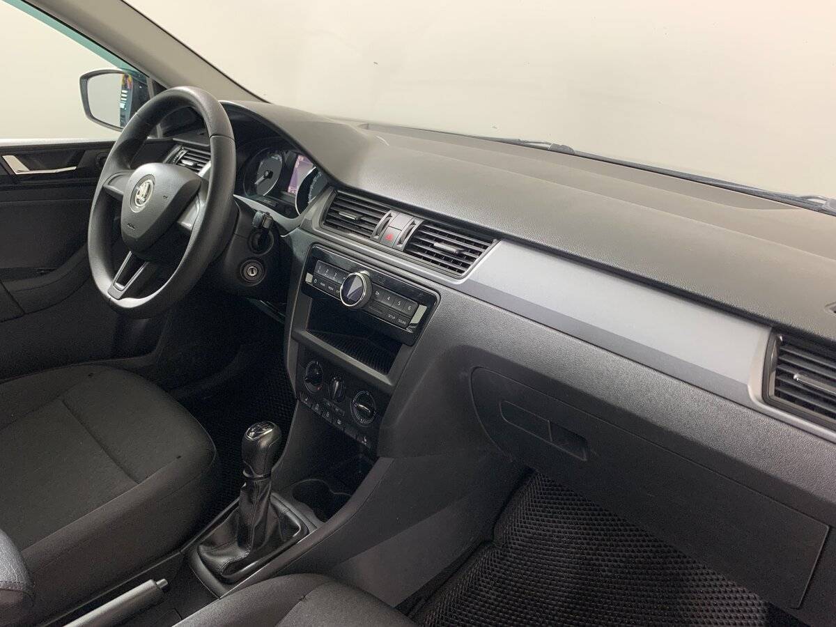 Купить Skoda Rapid с пробегом. Фото: #11