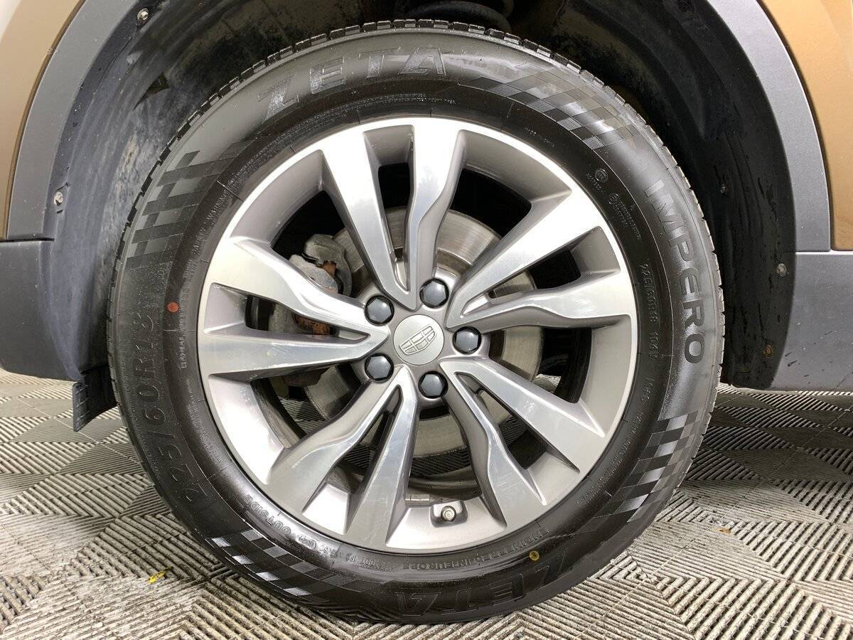 Купить Geely Atlas с пробегом. Фото: #8