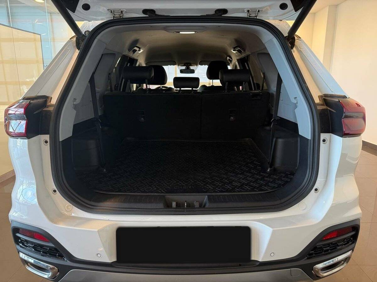 Купить Chery Tiggo 8 с пробегом. Фото: #6