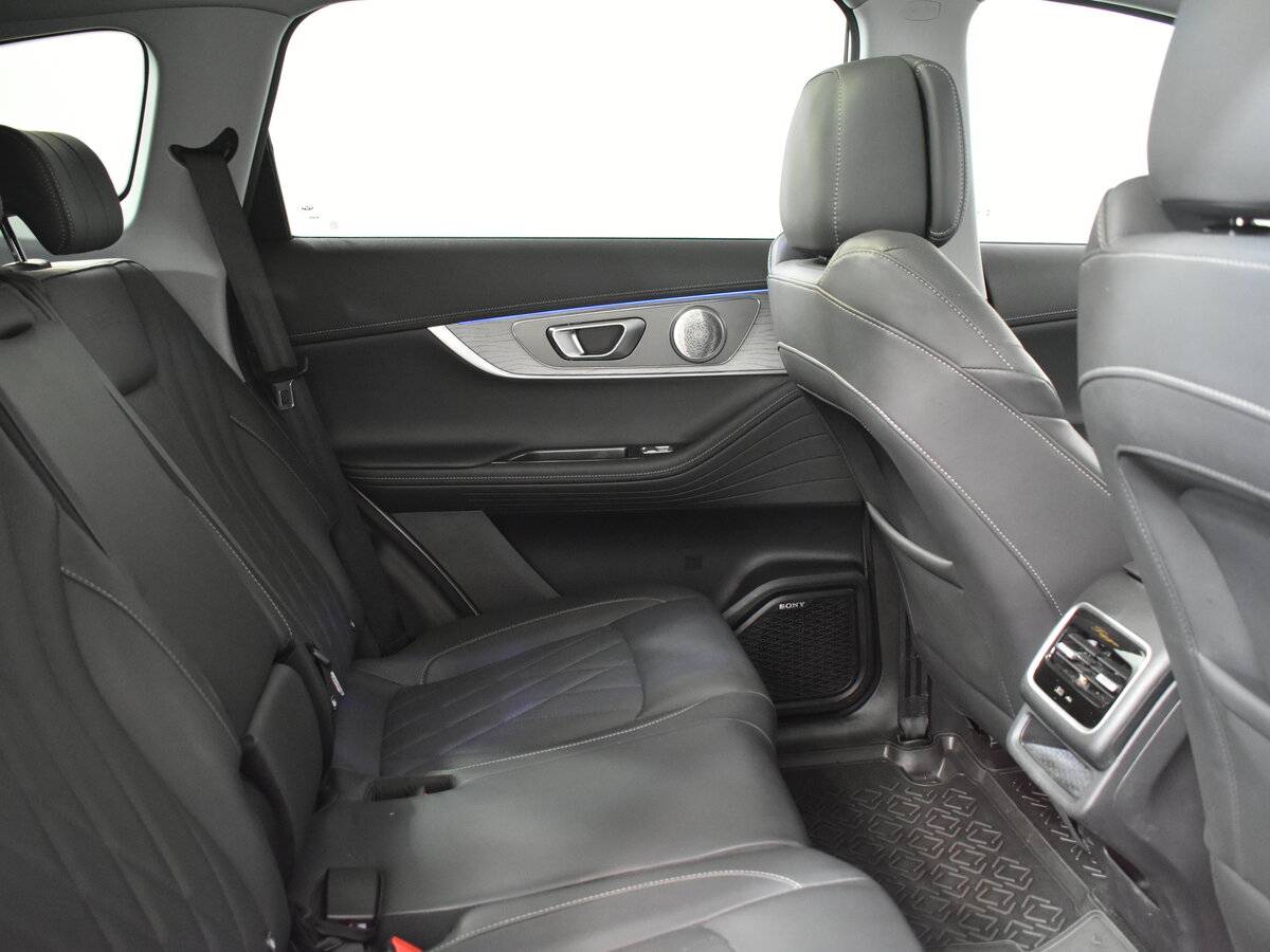 Купить Chery Tiggo 8 Pro Max с пробегом. Фото: #13