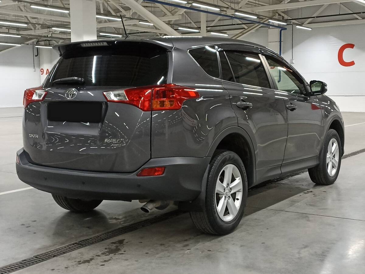 Купить Toyota RAV4 с пробегом. Фото: #4