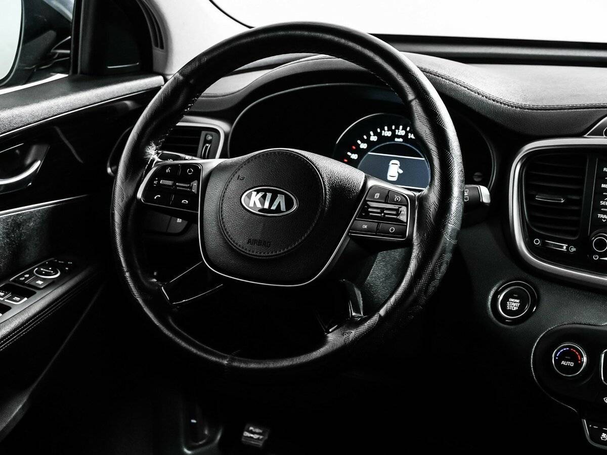 Купить Kia Sorento с пробегом. Фото: #11