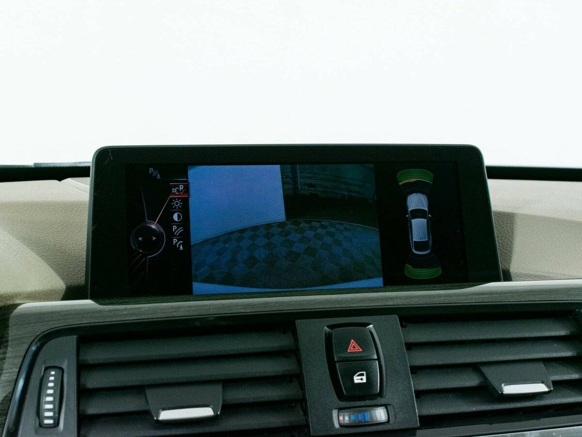 Купить BMW 3 серии с пробегом. Фото: #17