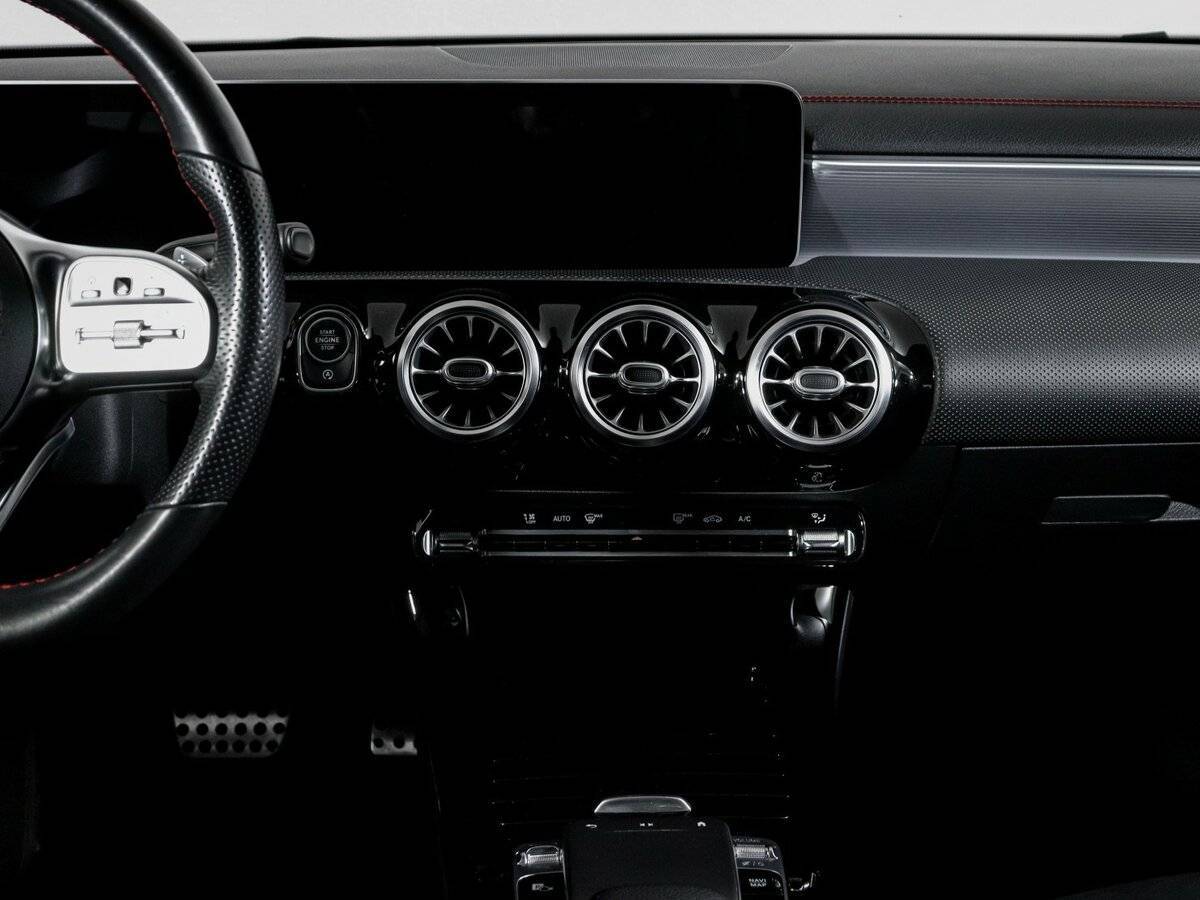 Купить Mercedes-Benz CLA с пробегом. Фото: #12