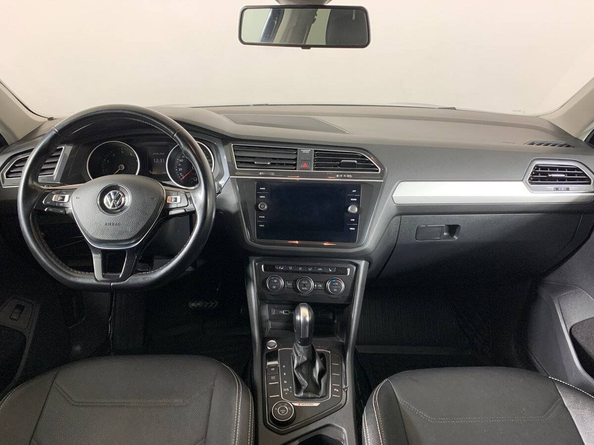 Купить Volkswagen Tiguan с пробегом. Фото: #11