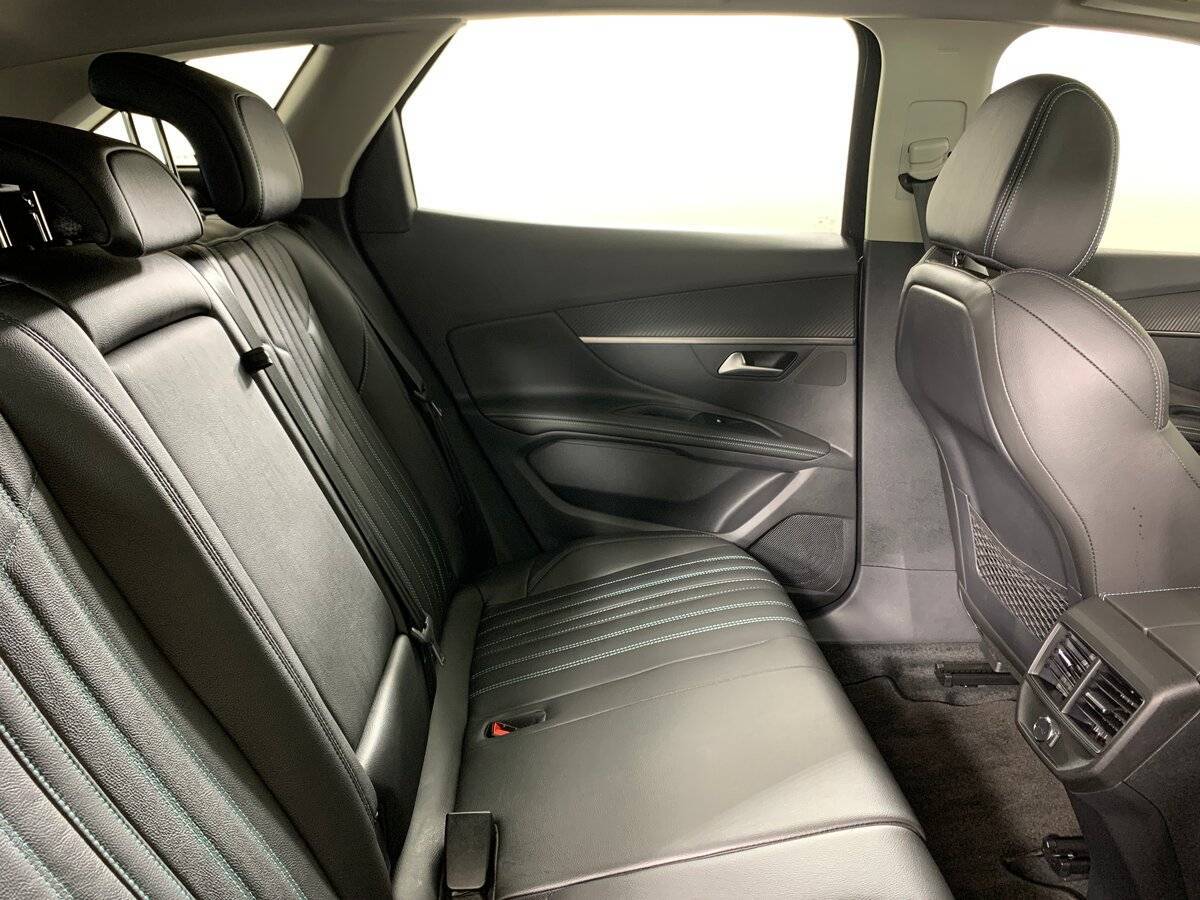 Купить Peugeot 4008 с пробегом. Фото: #16