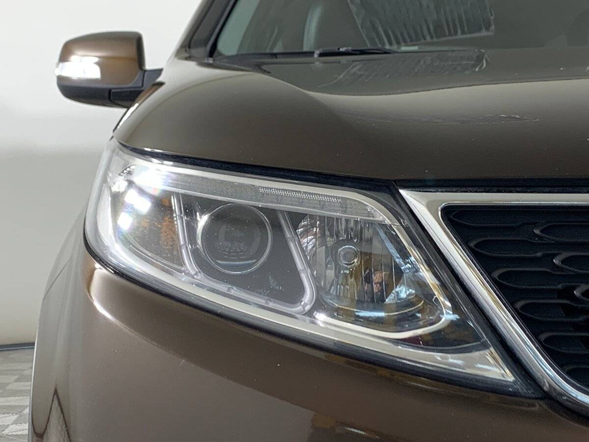 Купить Kia Sorento с пробегом. Фото: #9