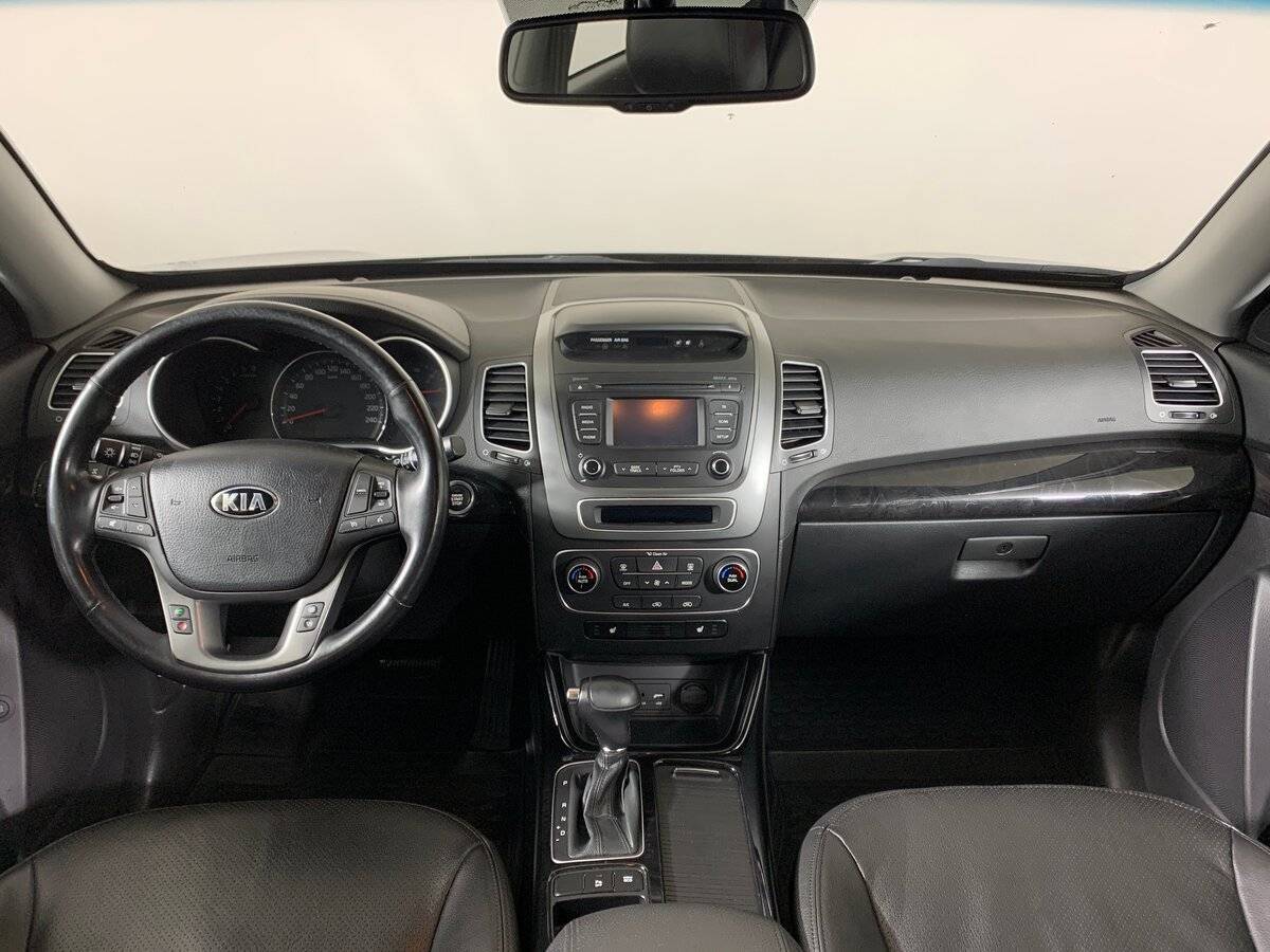 Купить Kia Sorento с пробегом. Фото: #11