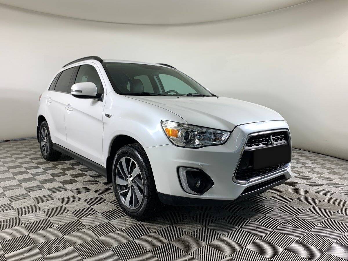 Купить Mitsubishi ASX с пробегом. Фото: #2