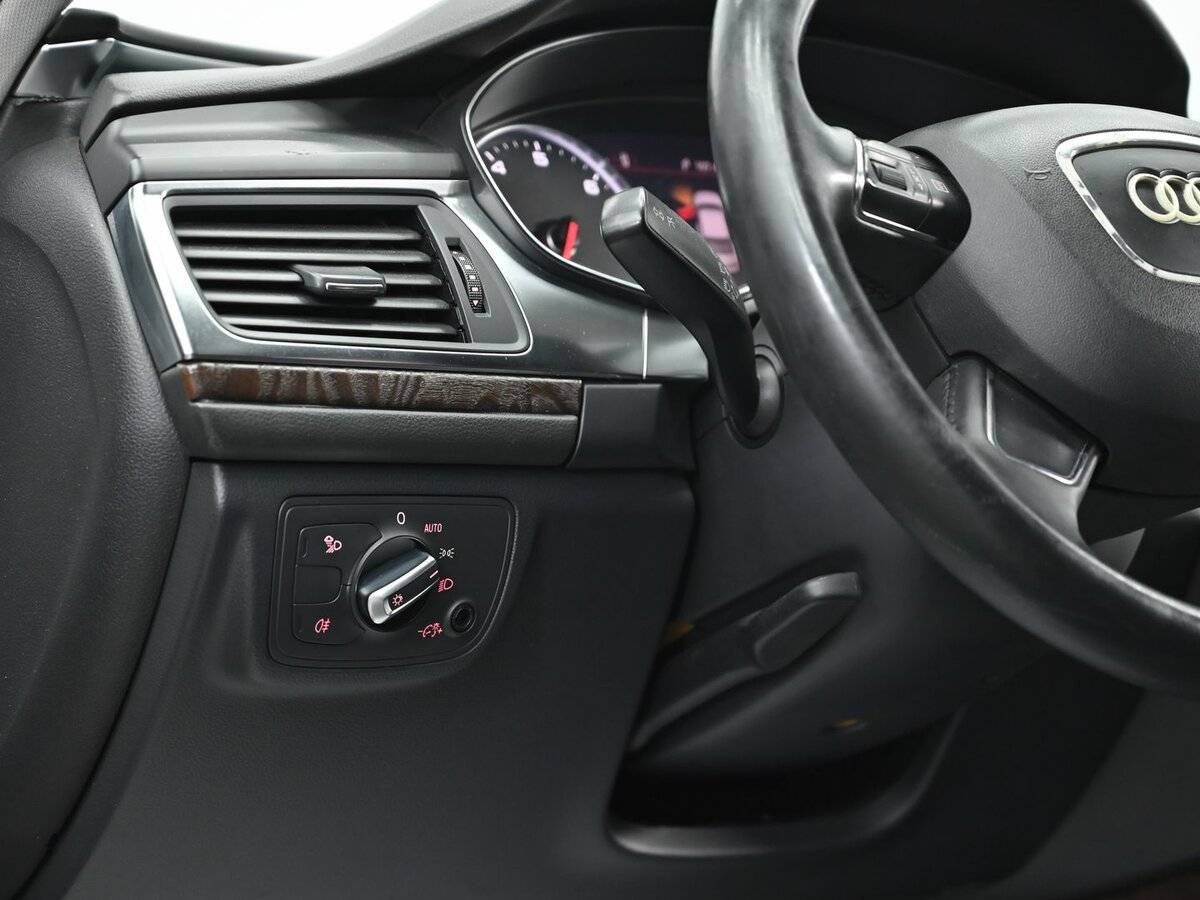 Купить Audi A6 с пробегом. Фото: #8