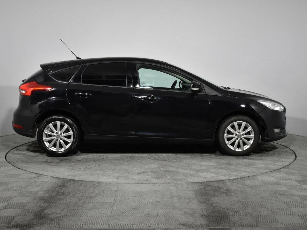 Купить Ford Focus с пробегом. Фото: #3
