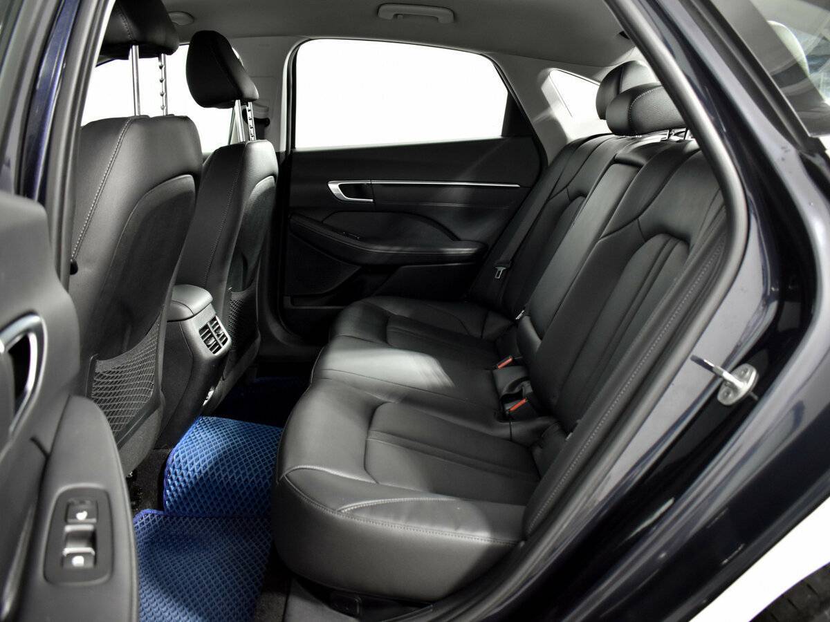 Купить Hyundai Sonata с пробегом. Фото: #10