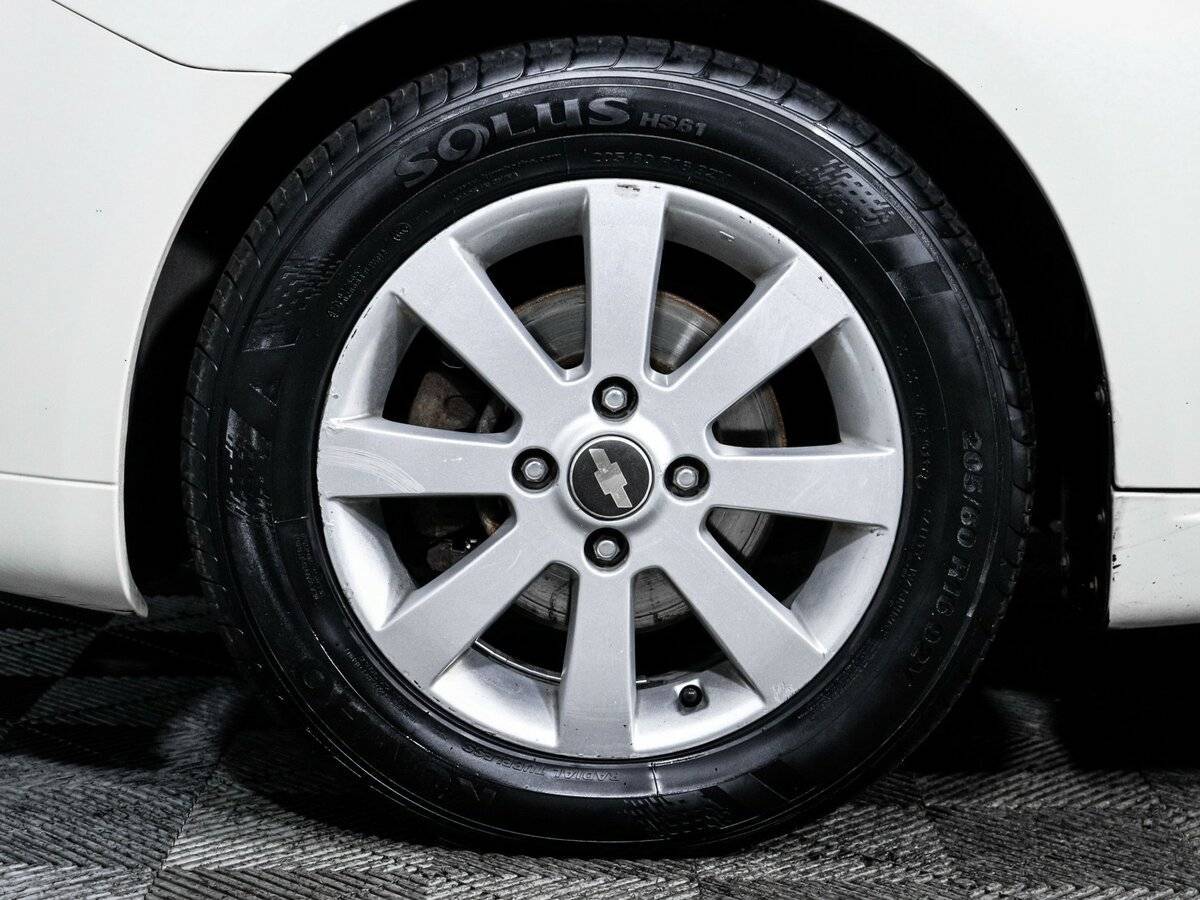 Купить Chevrolet Epica с пробегом. Фото: #14