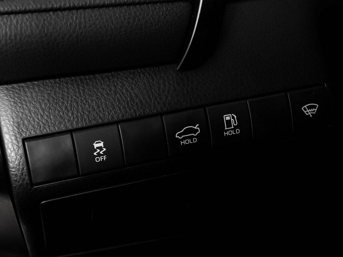 Купить Toyota Camry с пробегом. Фото: #17