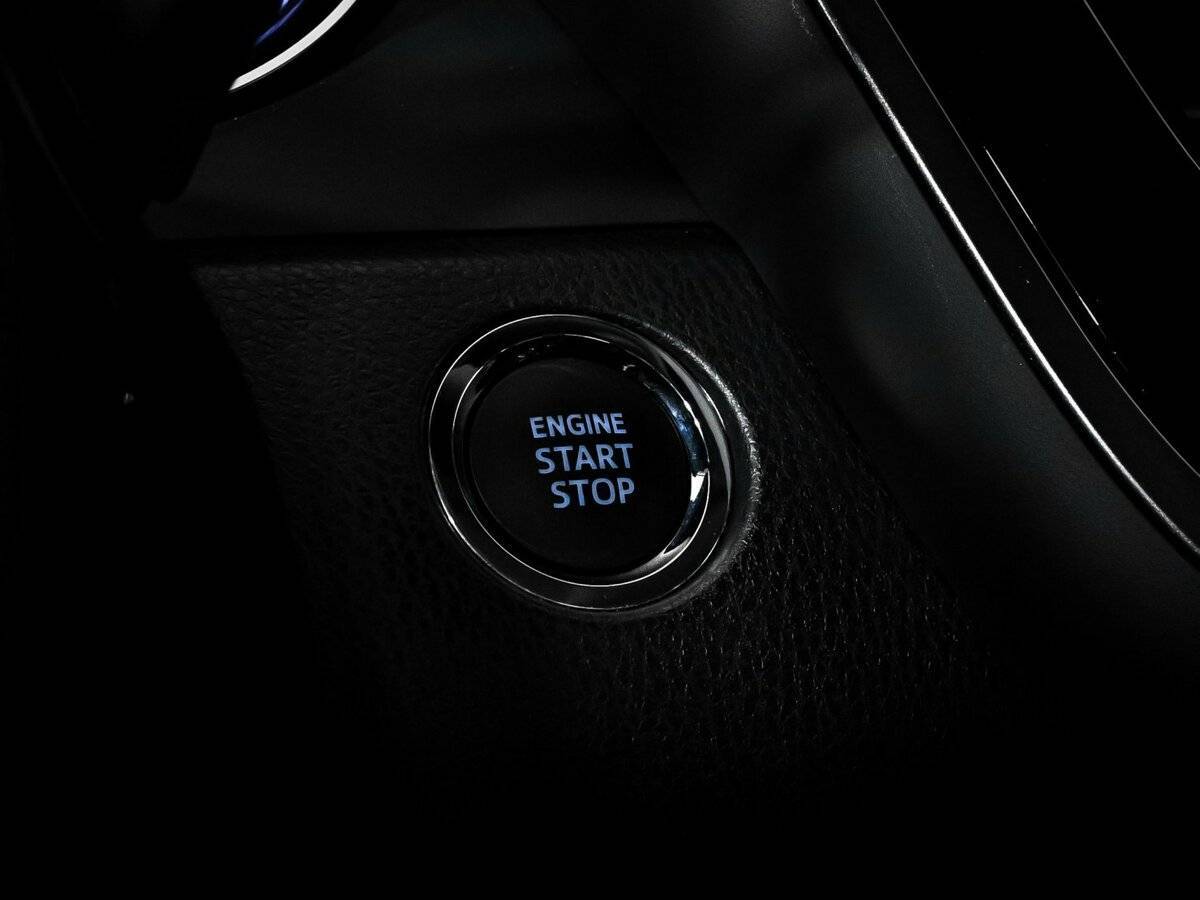 Купить Toyota Camry с пробегом. Фото: #19