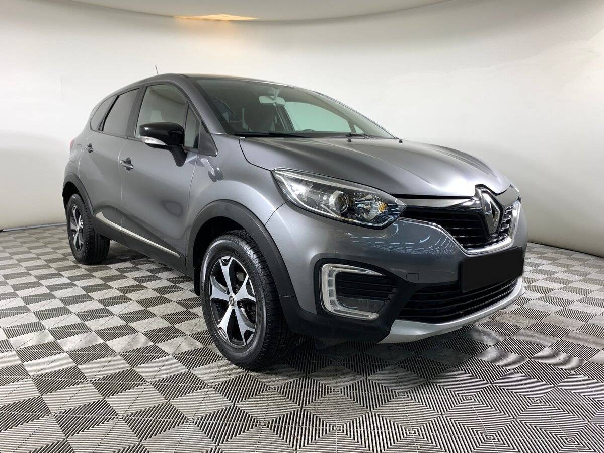 Купить Renault Kaptur с пробегом. Фото: #2