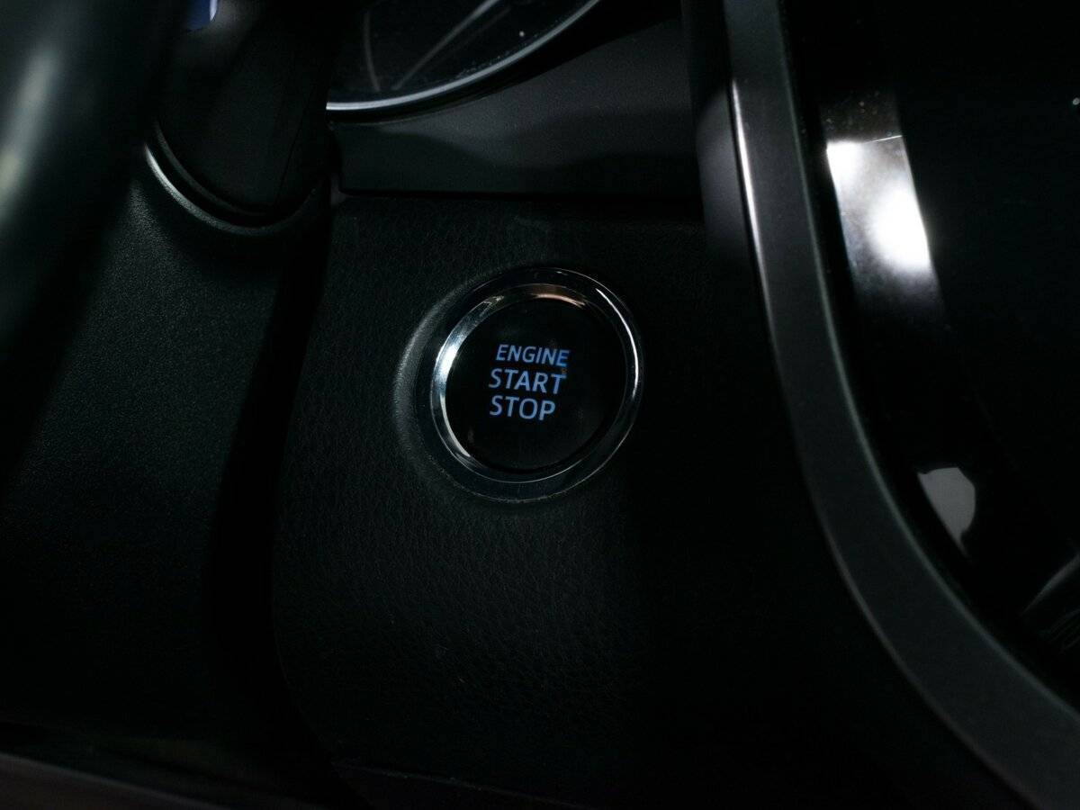 Купить Toyota Camry с пробегом. Фото: #14