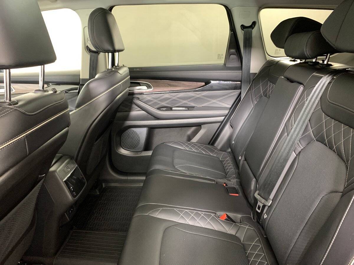 Купить EXEED VX с пробегом. Фото: #18