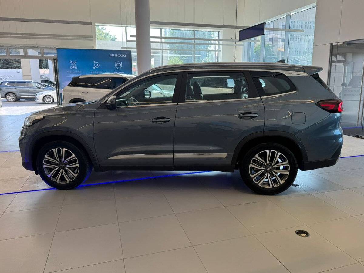 Купить Chery Tiggo 8 с пробегом. Фото: #1