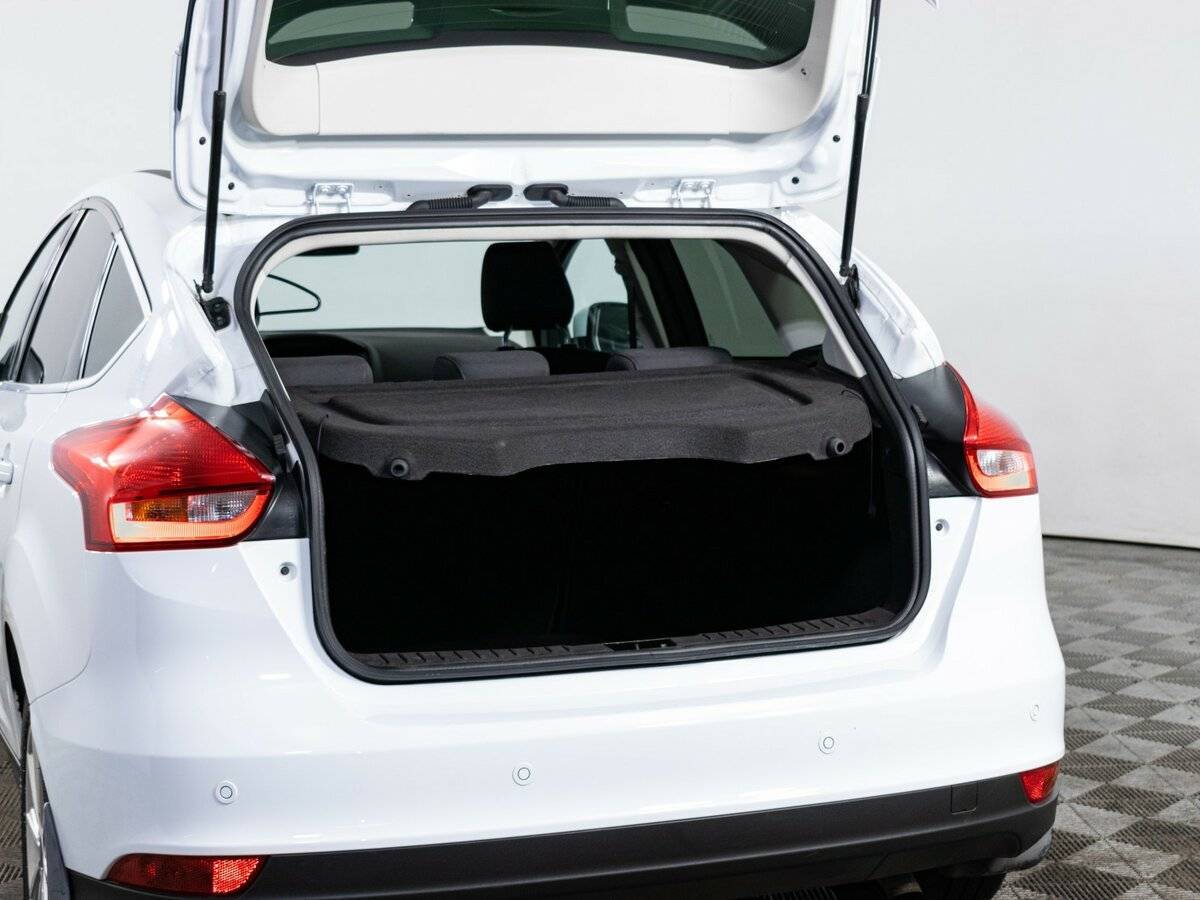 Купить Ford Focus с пробегом. Фото: #8