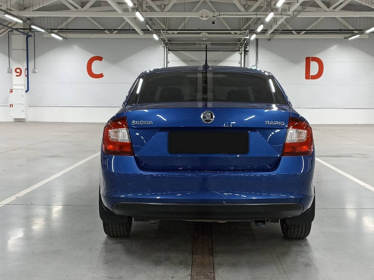 Купить Skoda Rapid с пробегом. Фото: #5