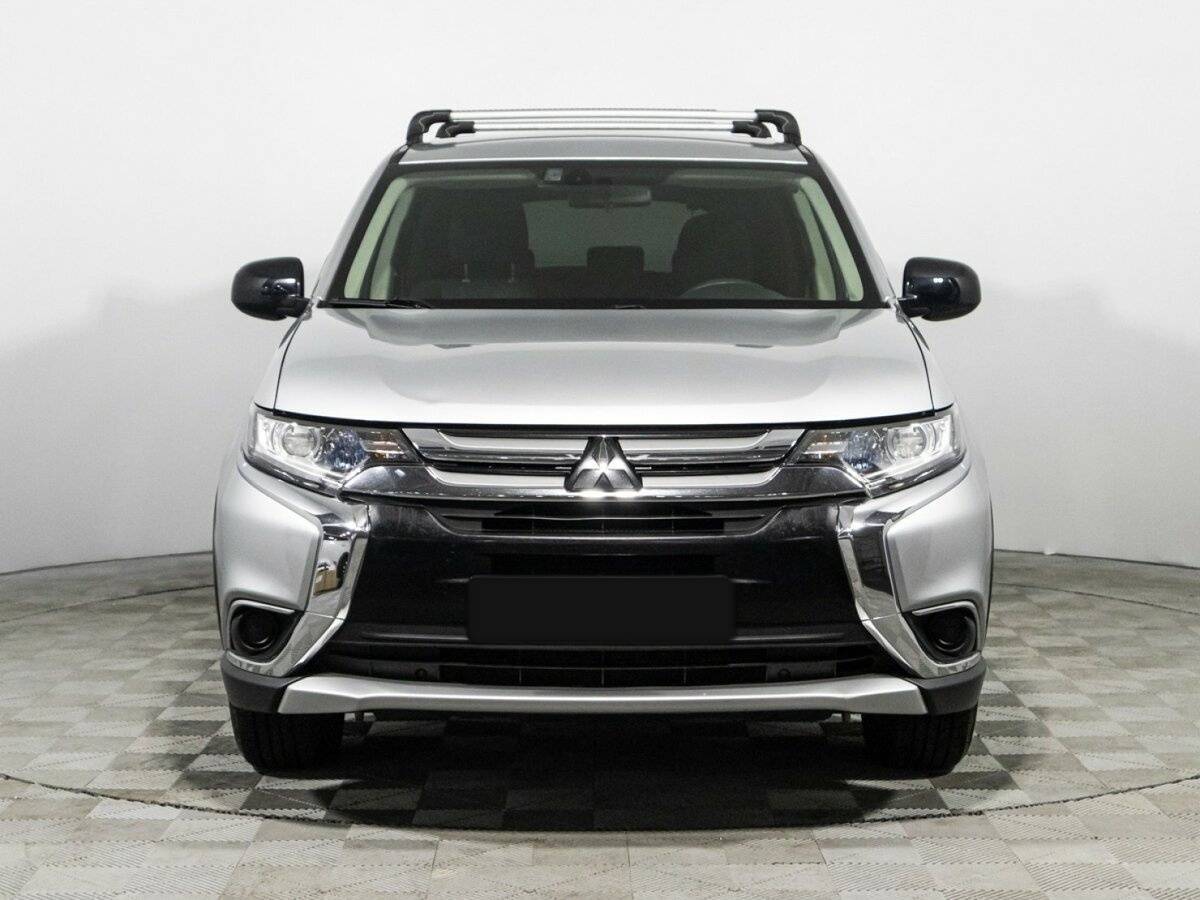 Купить Mitsubishi Outlander с пробегом. Фото: #1