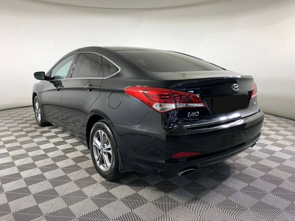Купить Hyundai i40 с пробегом. Фото: #6