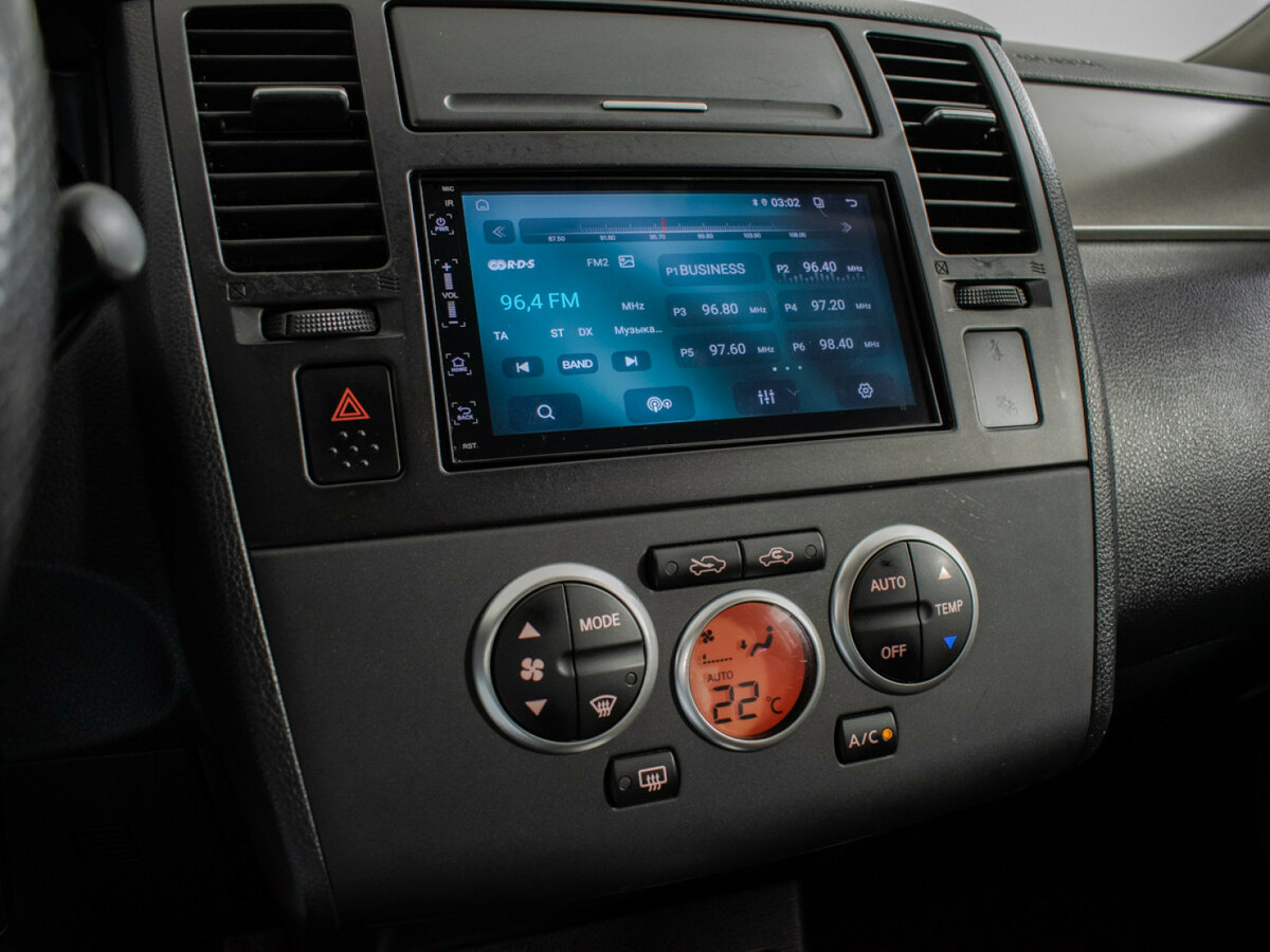 Купить Nissan Tiida с пробегом. Фото: #12