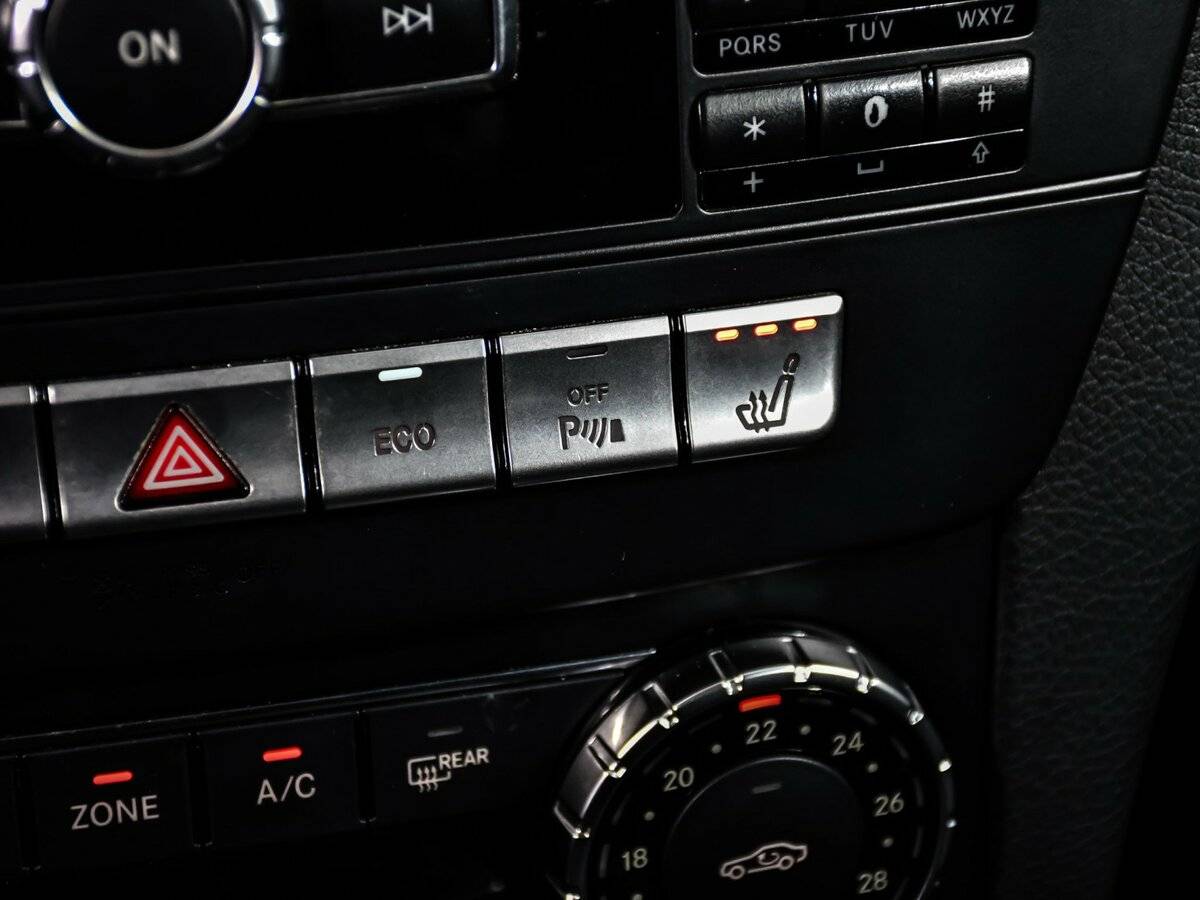 Купить Mercedes-Benz C-Класс с пробегом. Фото: #16