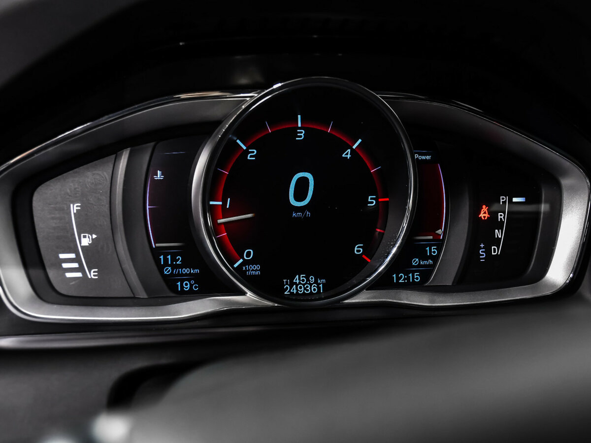 Купить Volvo XC60 с пробегом. Фото: #9