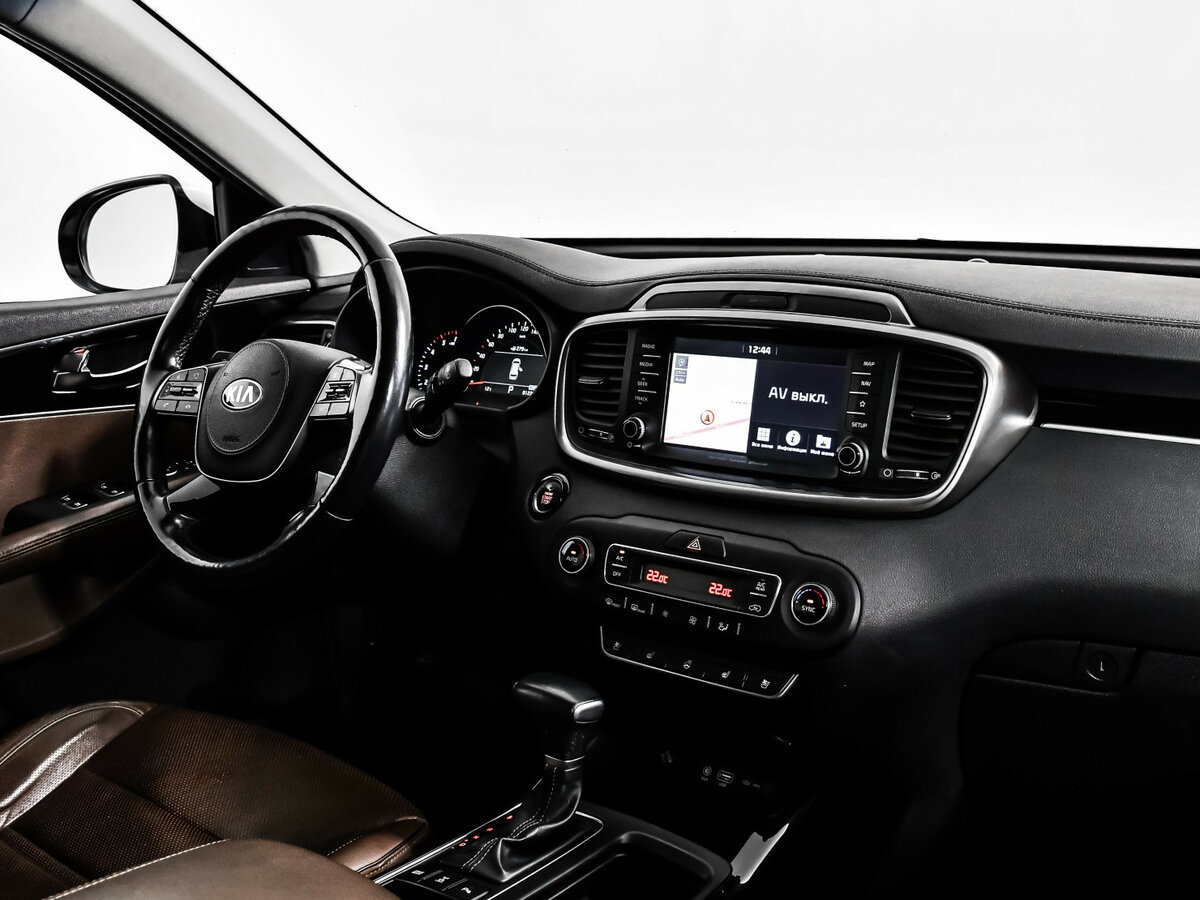 Купить Kia Sorento с пробегом. Фото: #6
