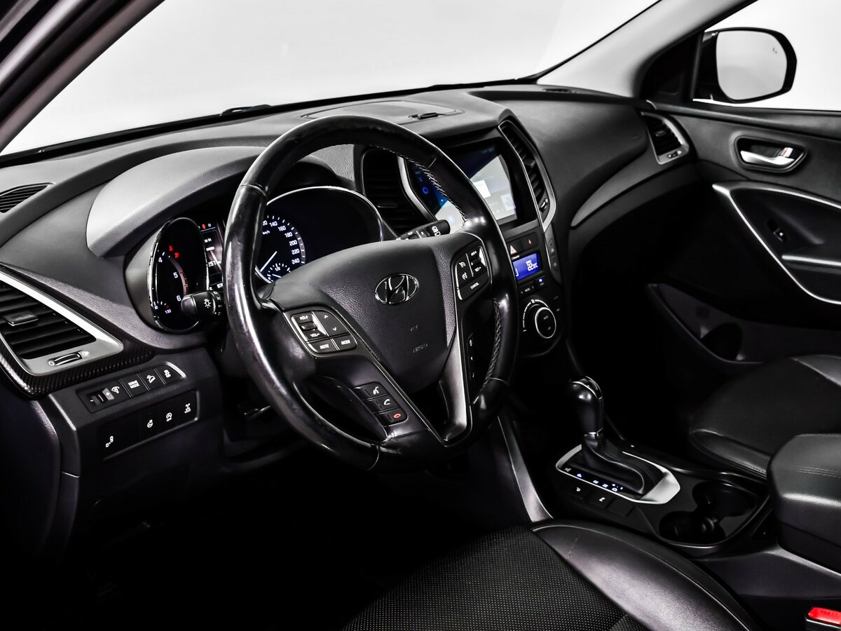 Купить Hyundai Santa Fe с пробегом. Фото: #11