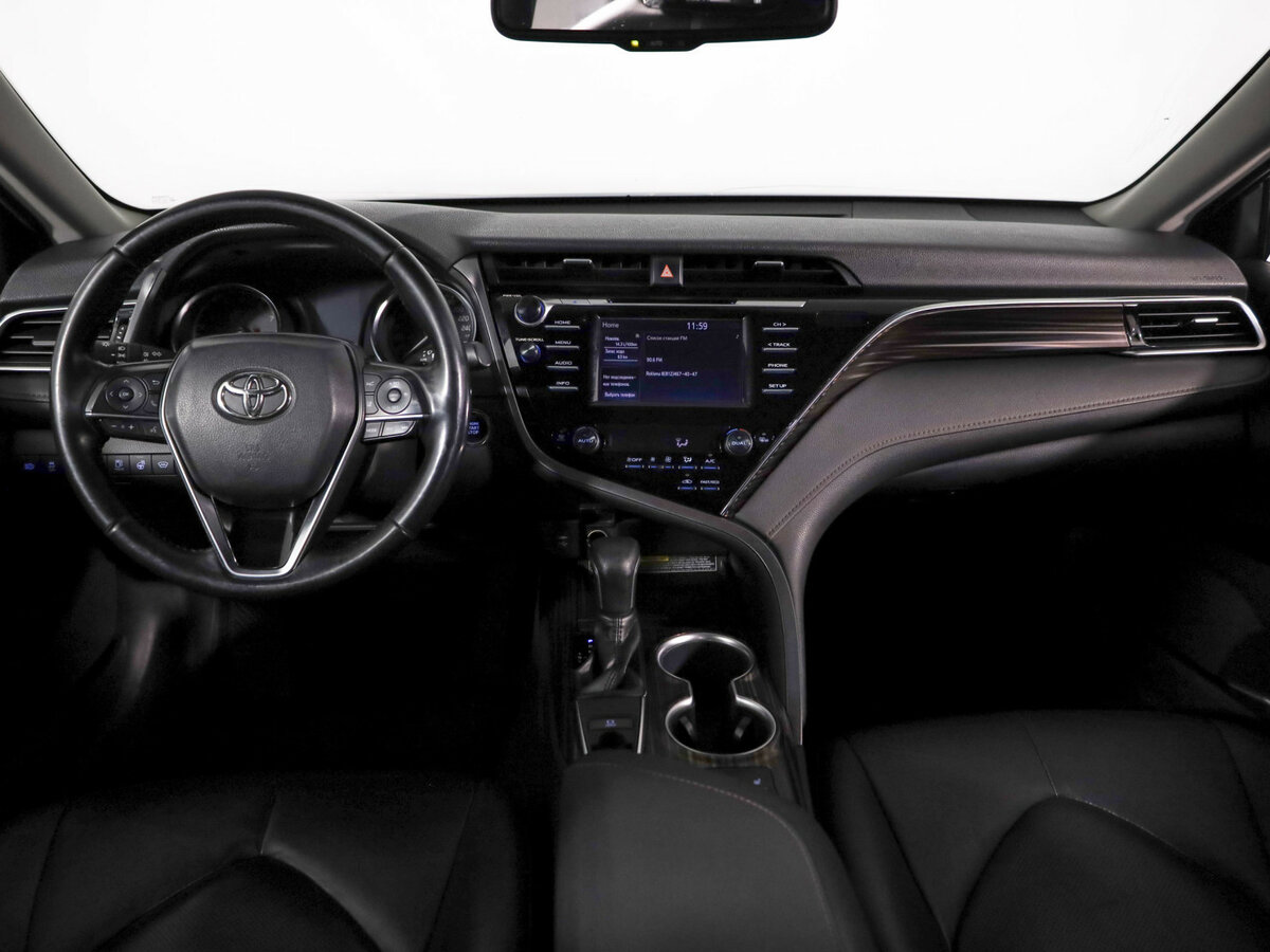 Купить Toyota Camry с пробегом. Фото: #6