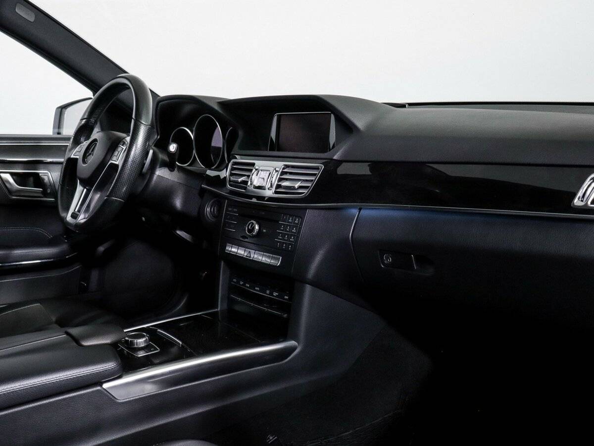 Купить Mercedes-Benz E-Класс с пробегом. Фото: #6