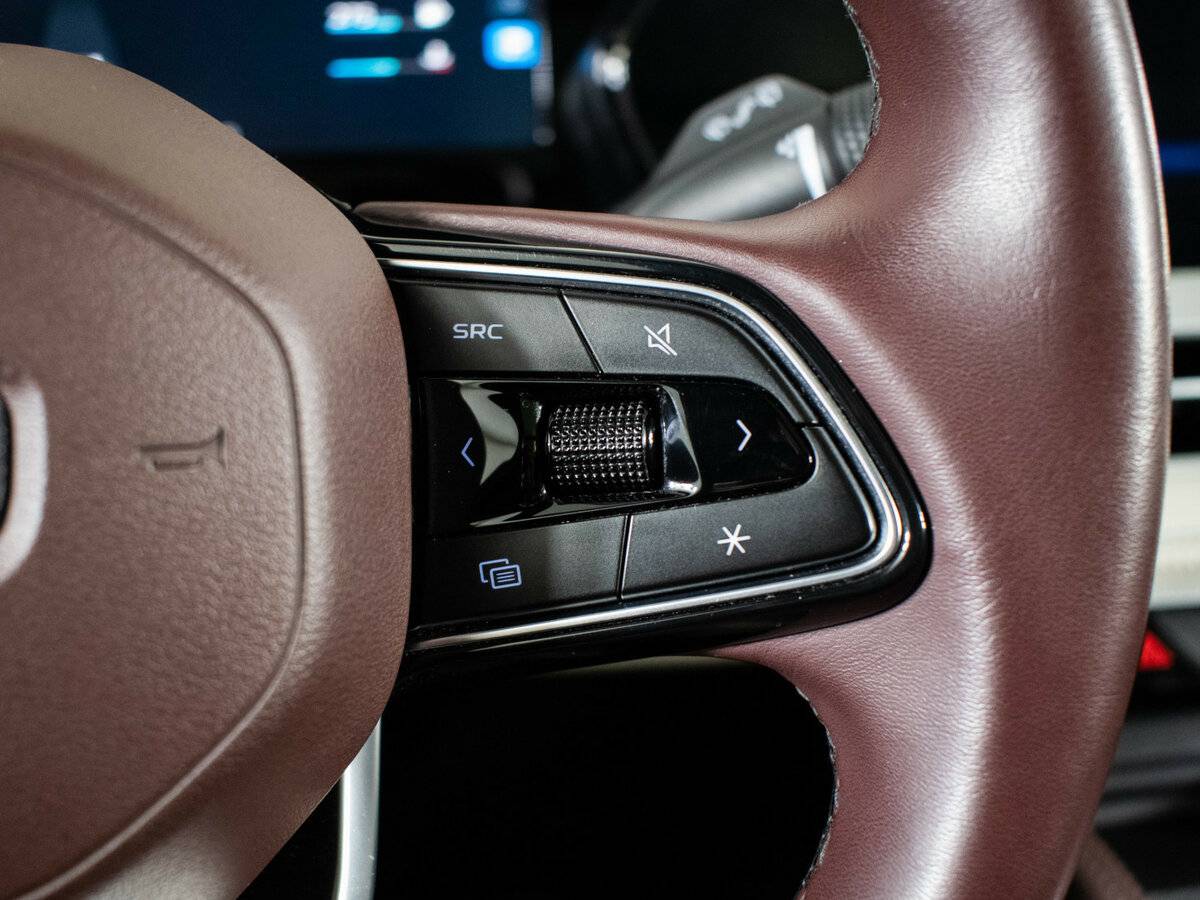 Купить Geely Monjaro с пробегом. Фото: #16