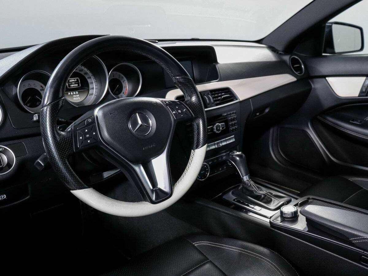 Купить Mercedes-Benz C-Класс с пробегом. Фото: #10
