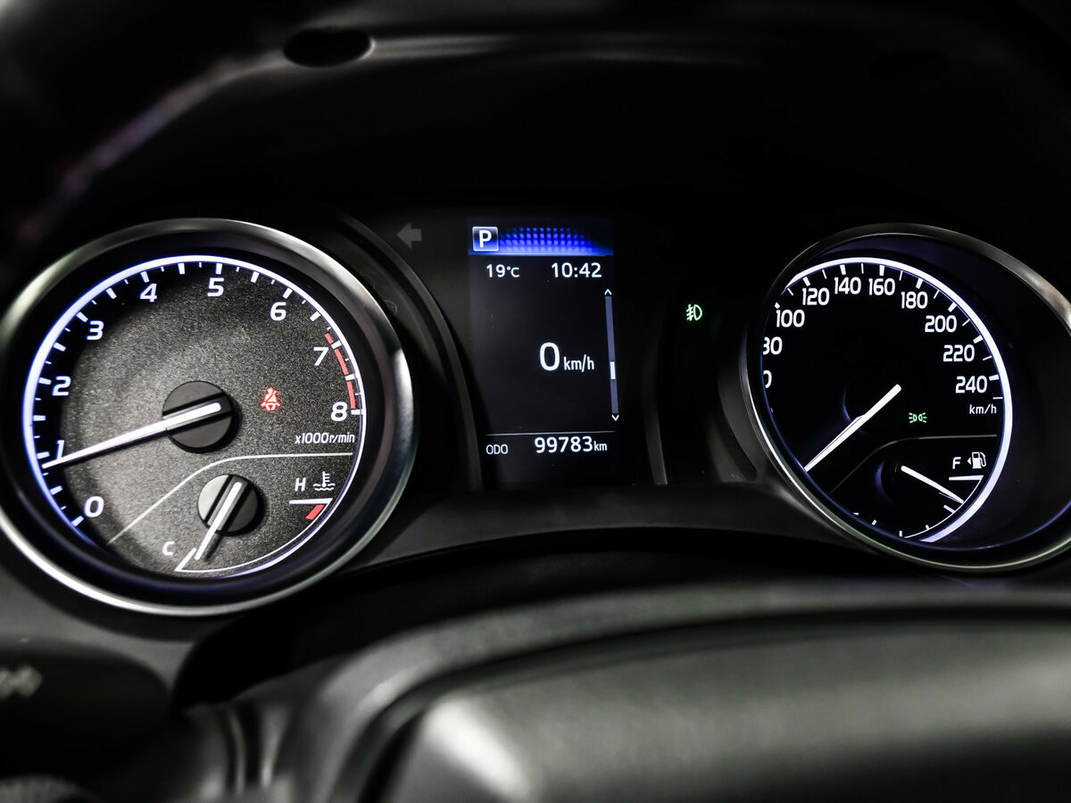 Купить Toyota Camry с пробегом. Фото: #7